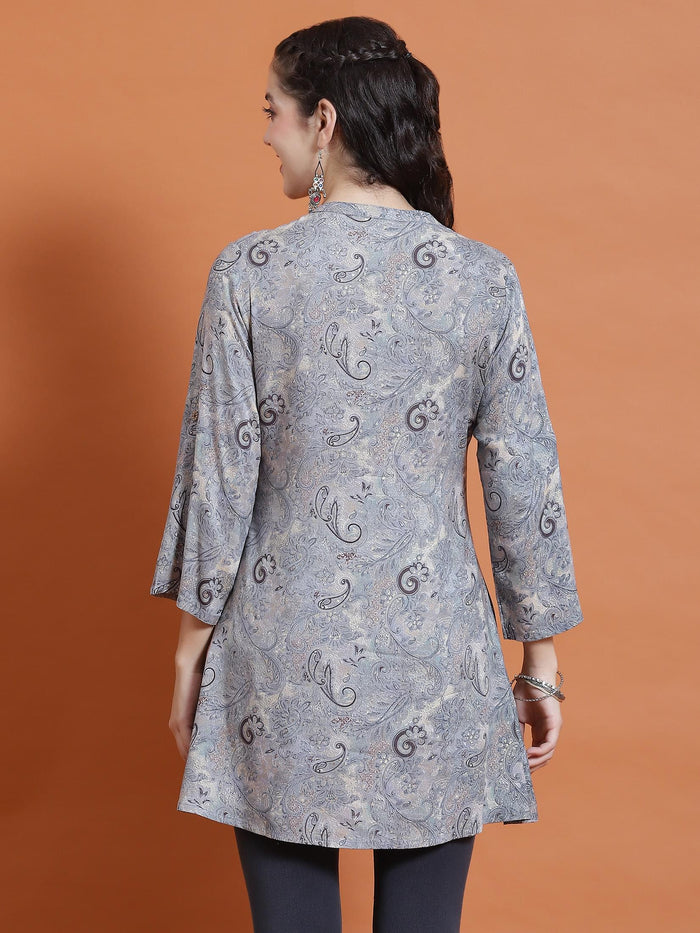 Women Blue Paisley Print Tunic.