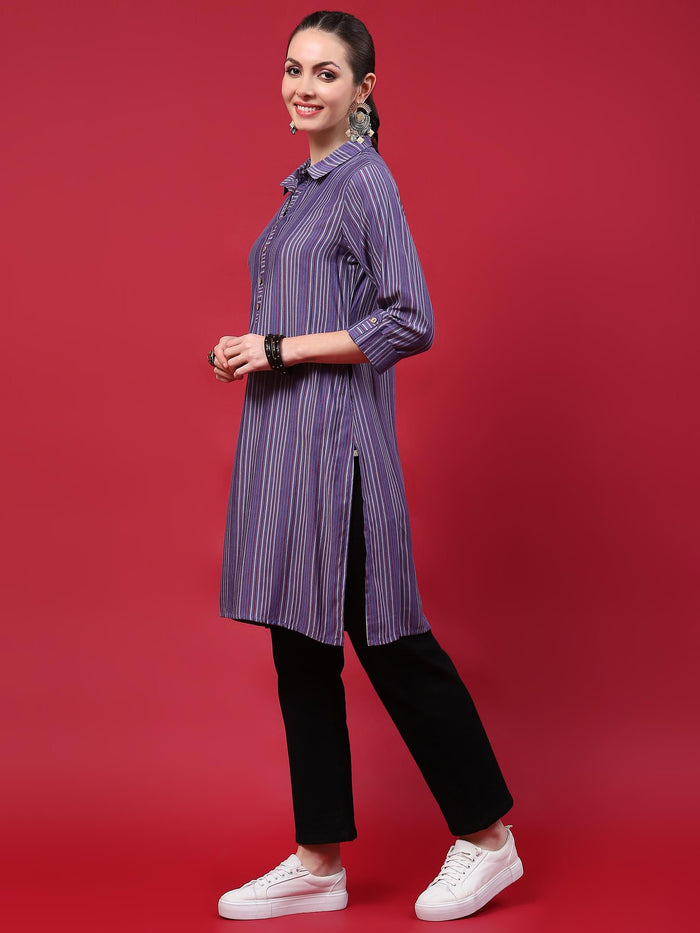 Women Blue Stripe Printed Kurti.