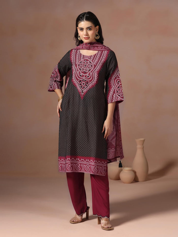 Women Chanderi Black Bandhani Print Embroidered Kurta Comfort Pant Dupatta.