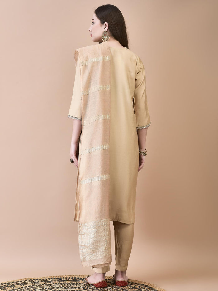 Women Chanderi Cream Embroidered Kurta Trouser Dupatta.