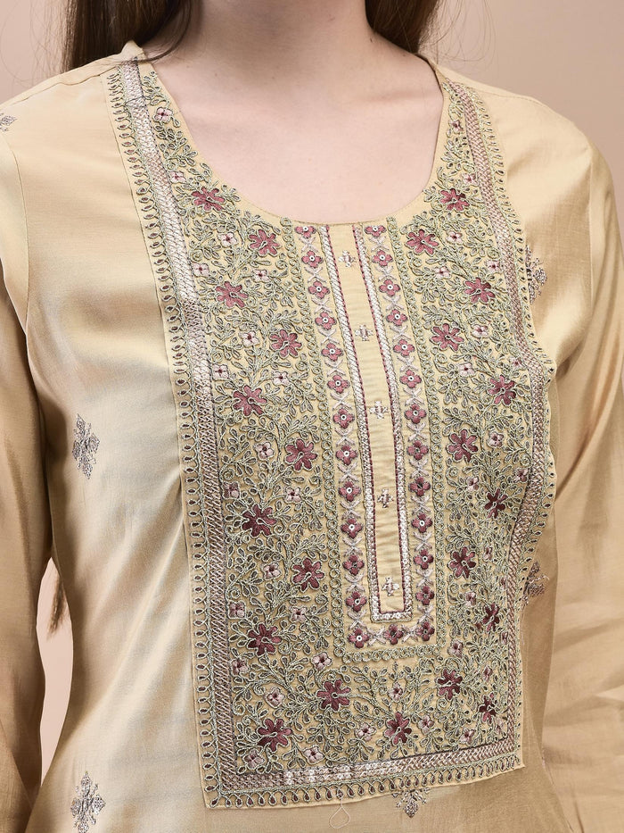 Women Chanderi Cream Embroidered Kurta Trouser Dupatta.