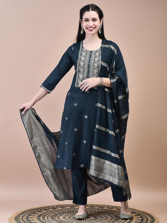 Women Chanderi Dark Green Embroidered Crop top Kurta Trouser Dupatta.