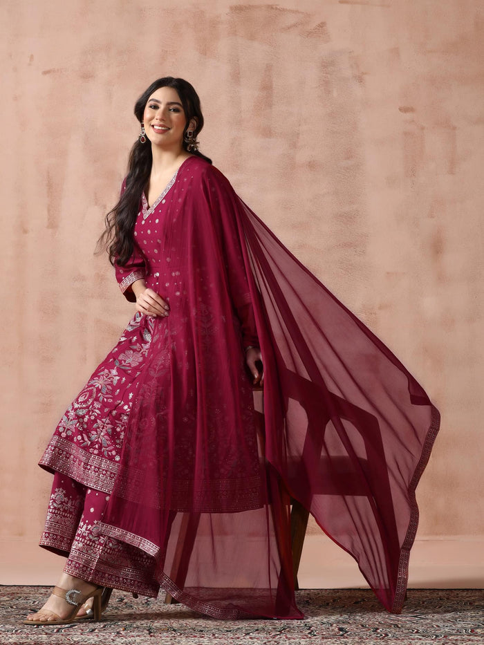 Women Chanderi Fuchsia Printed Kurta Comfort Pant Dupatta.