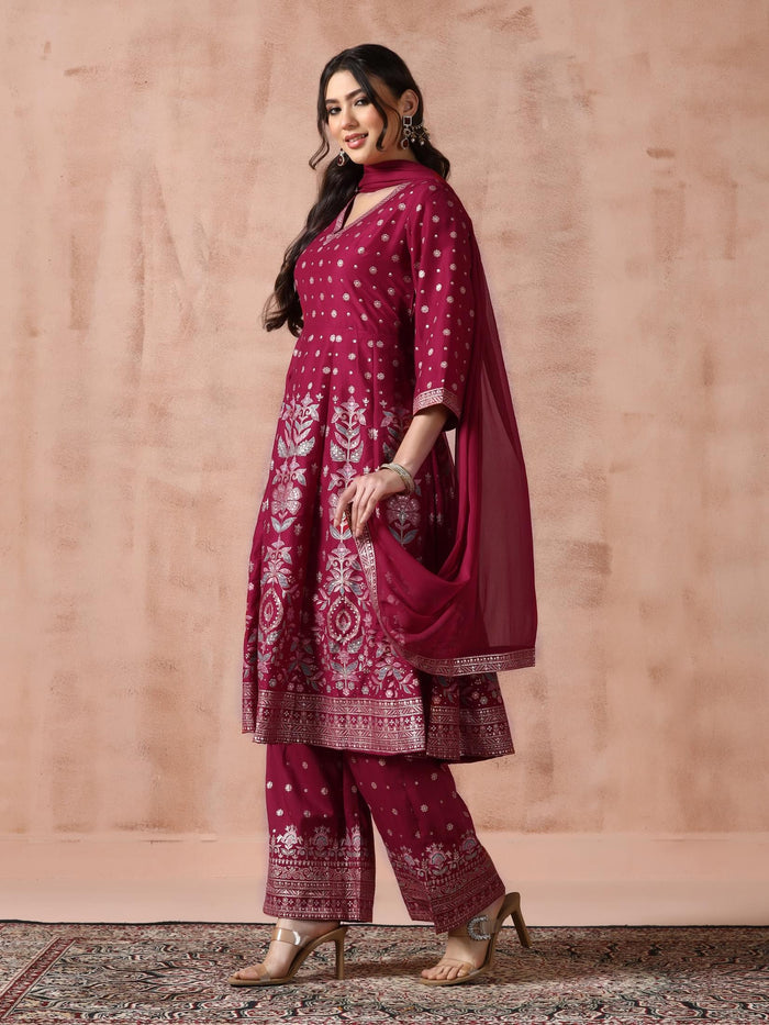 Women Chanderi Fuchsia Printed Kurta Comfort Pant Dupatta.
