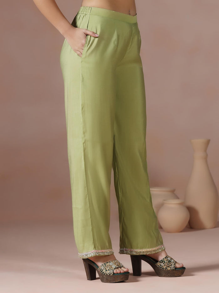 Women Chanderi Green Embroidered Kurta Comfort Pant Dupatta.