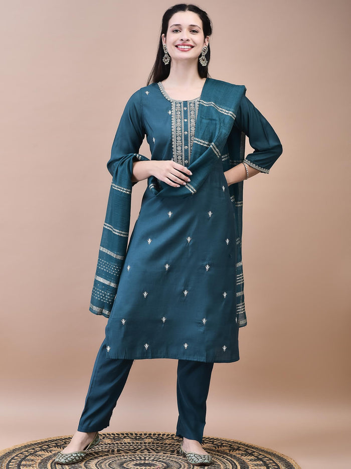 Women Chanderi Green Embroidered Kurta Crop top Trouser Dupatta.