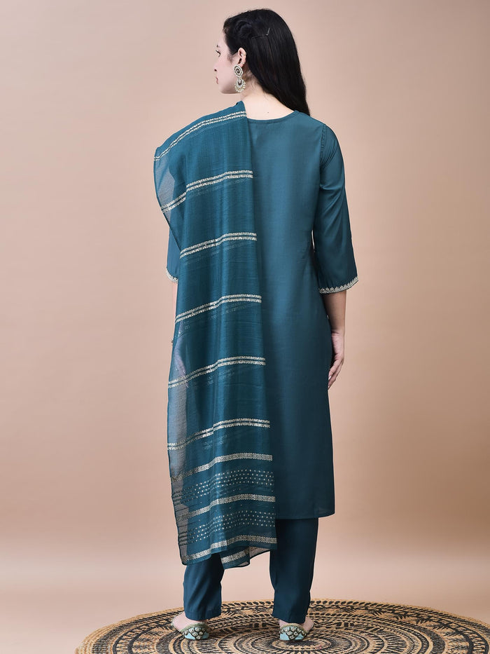 Women Chanderi Green Embroidered Kurta Crop top Trouser Dupatta.