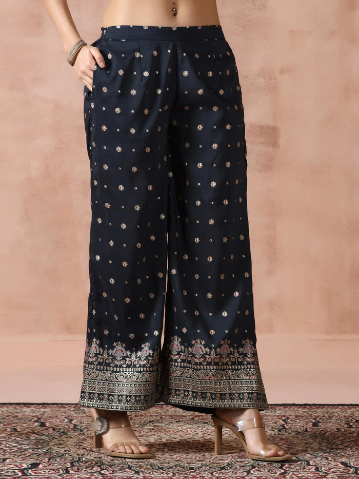 Women Chanderi Grey Printed Kurta Comfort Pant Dupatta.