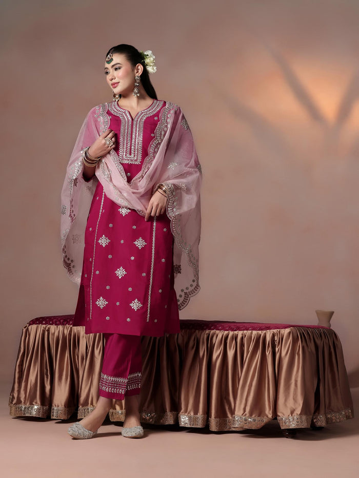 Women Chanderi Pink Embroidered Kurta Comfort Pant Dupatta.