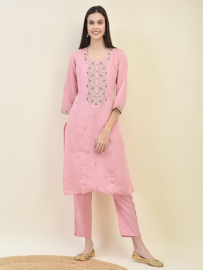 Women Chanderi Pink Embroidered Kurta Comfort Pant Dupatta.