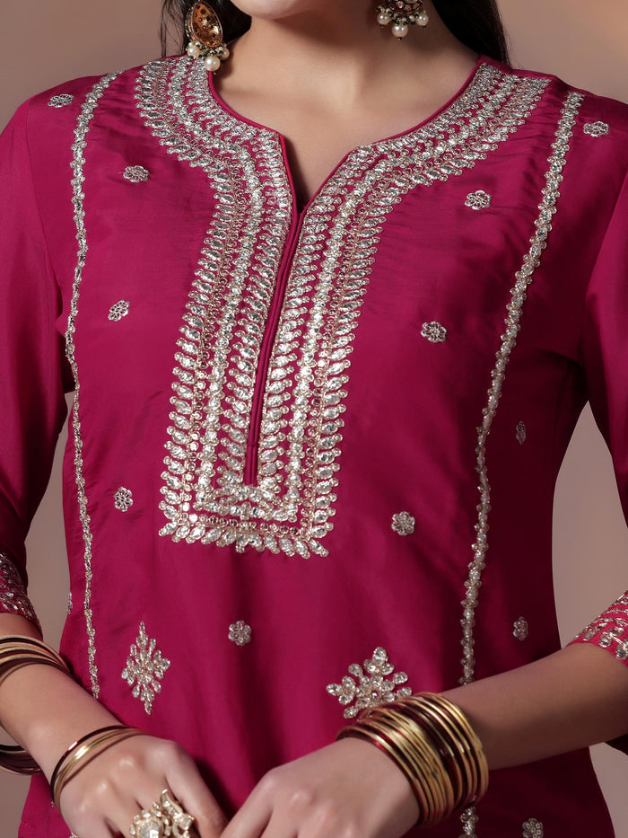 Women Chanderi Pink Embroidered Kurta Comfort Pant Dupatta.