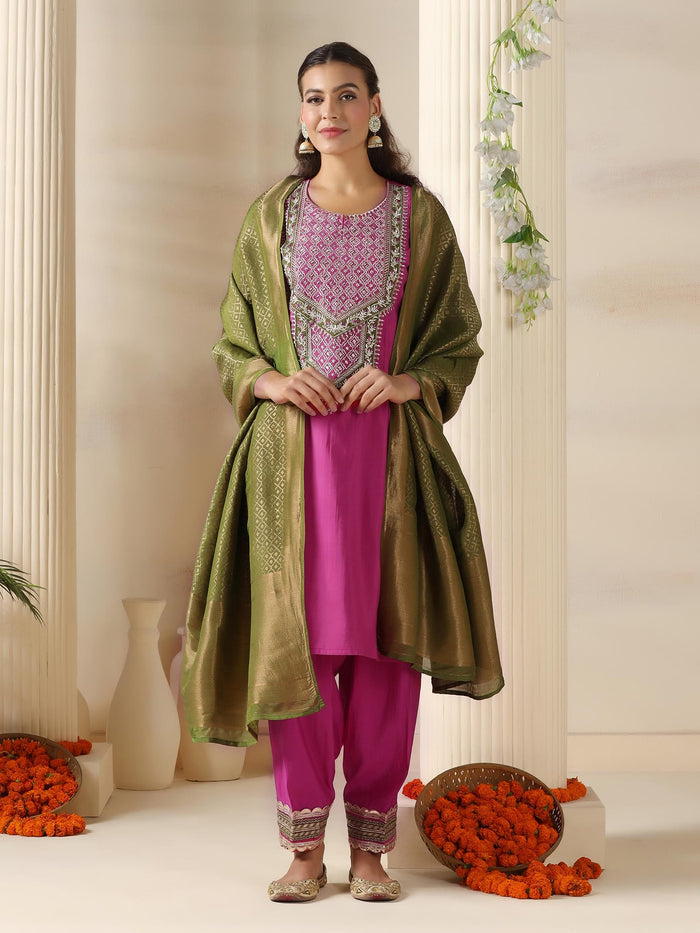 Women Chanderi Pink Embroidered Kurta Salwar Jacquard Dupatta.