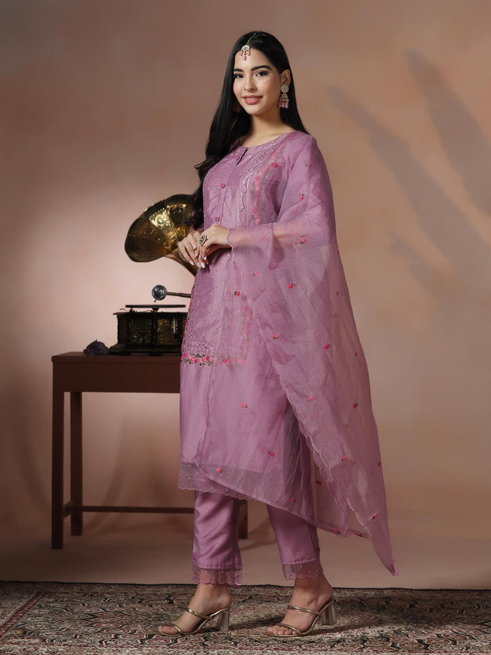Women Chinon Lilac Embroidered Kurta Comfort Pant Dupatta.