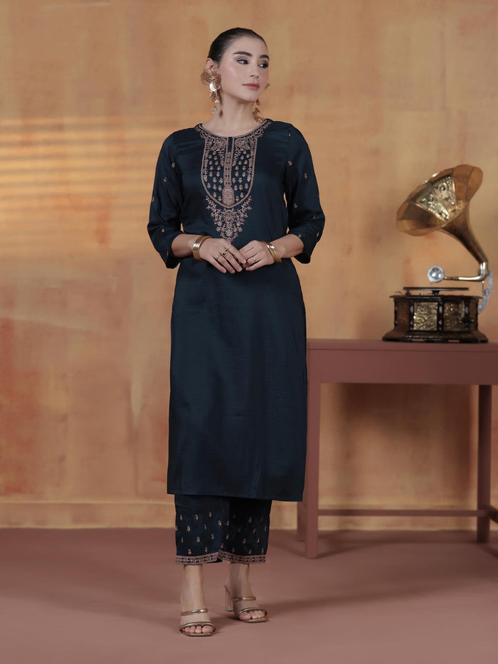 Women Chinon Navy Blue Embroidered Kurta Comfort Pant Dupatta.