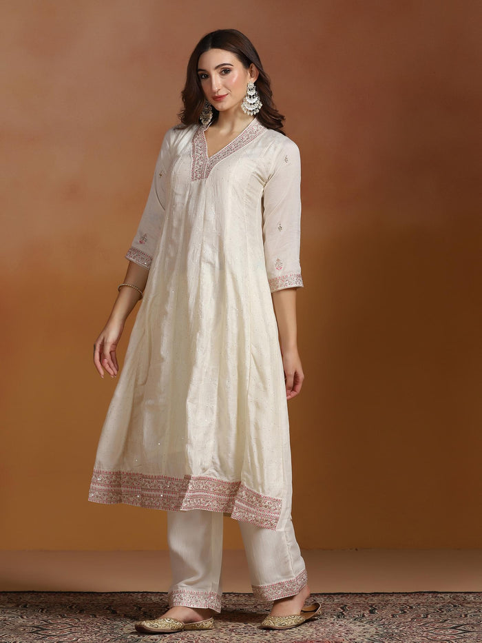 Women Chinon Off White Embroidered Kurta Comfort Pant Dupatta.