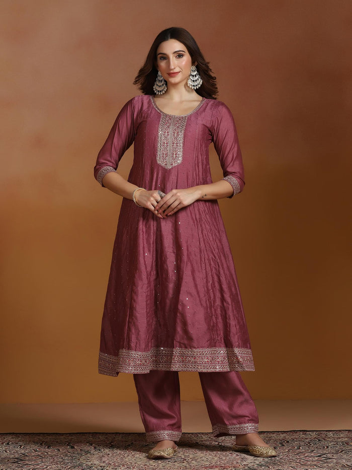Women Chinon Pink Embroidered Kurta Comfort Pant Dupatta.