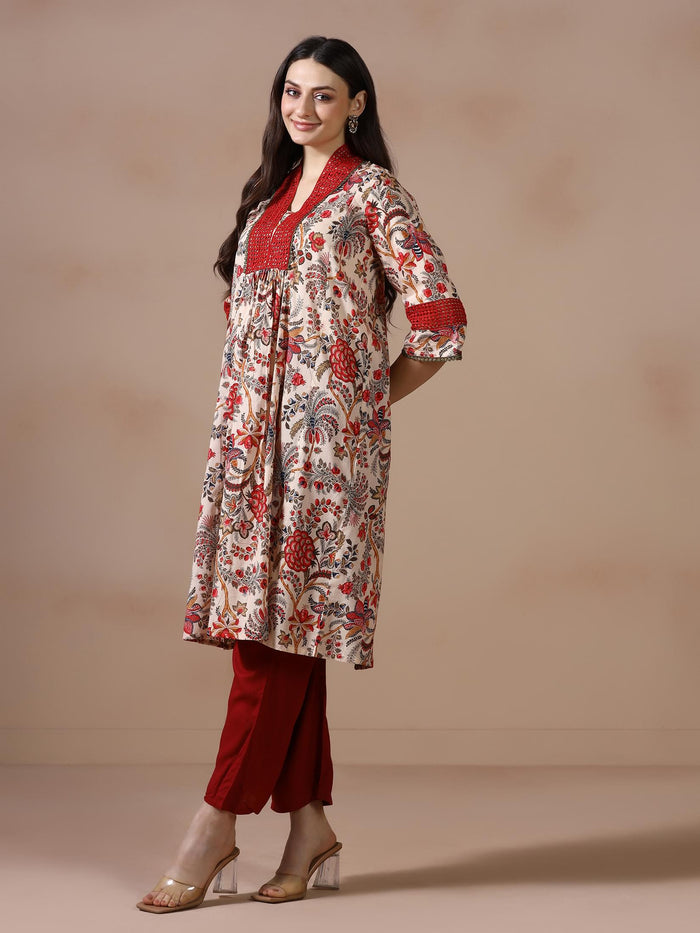 Women Cotton Beige Floral Print Kurta.
