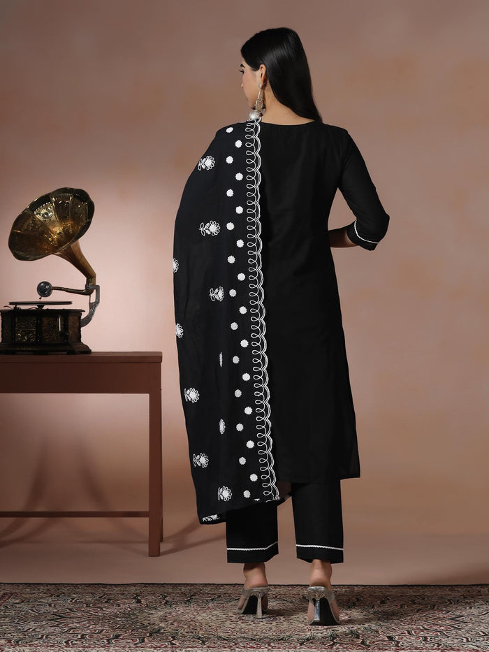Women Cotton Black Embroidered Kurta Comfort Pant Dupatta.