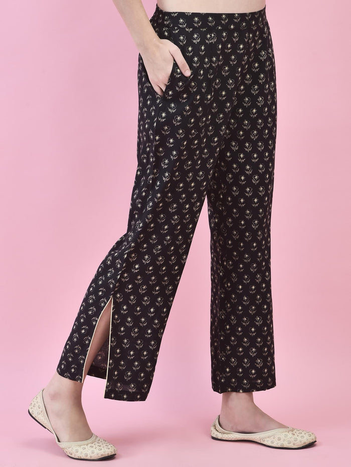 Women Cotton Black Floral Print Kurta Comfort Pant Dupatta.