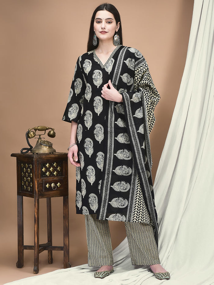 Women Cotton Black Printed Kurta Comfort Pant Dupatta.