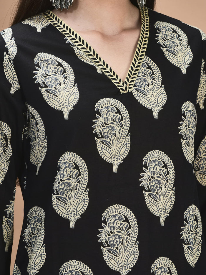 Women Cotton Black Printed Kurta Comfort Pant Dupatta.
