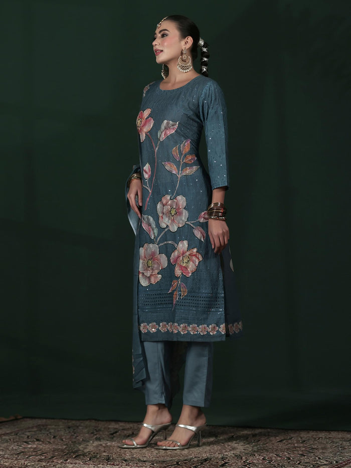 Women Cotton Blue Embroidered Kurta Comfort Pant Dupatta.