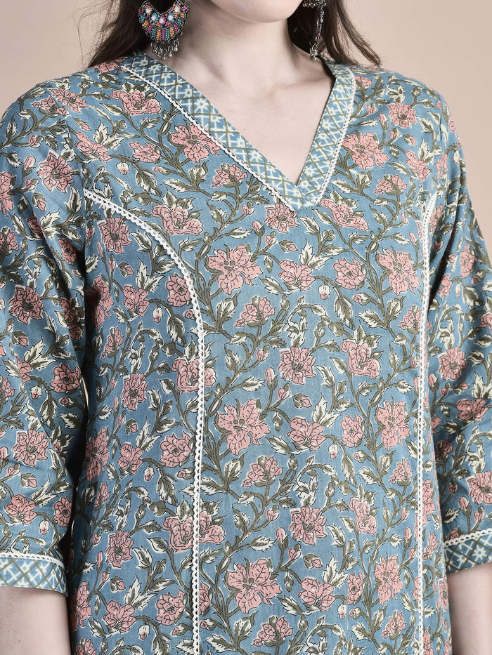 Women Cotton Blue Floral Print Kurta Comfort Pant Dupatta.