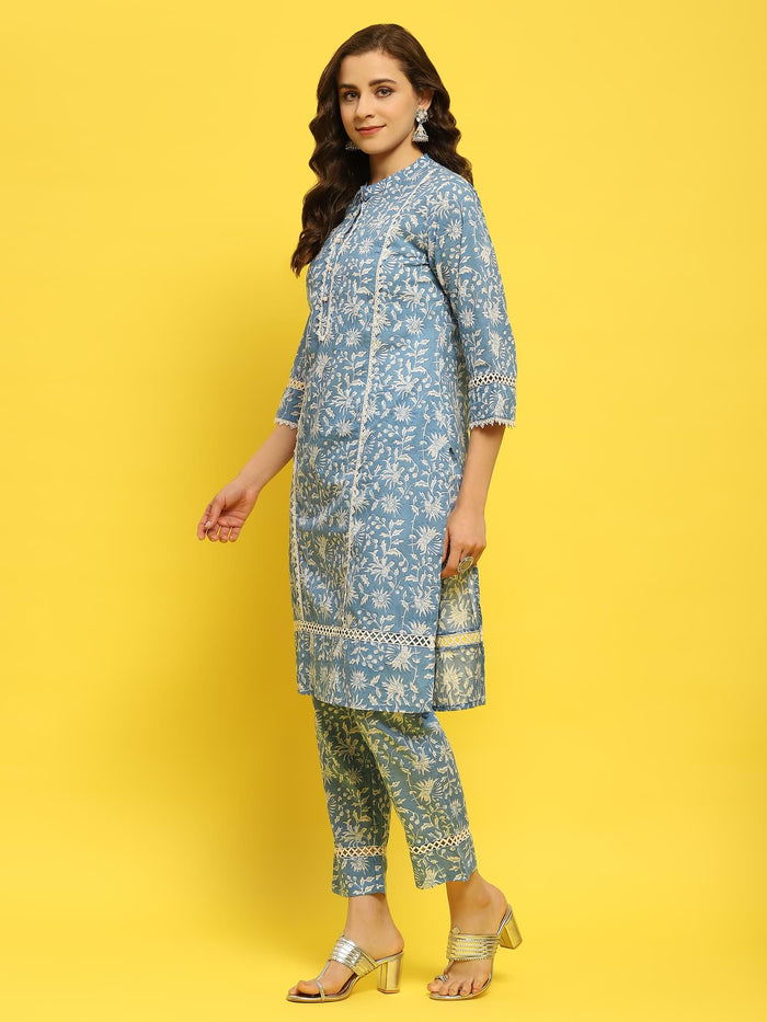 Women Cotton Blue Floral Print Kurta With Trouser.