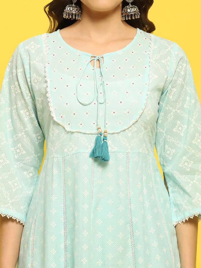 Women Cotton Blue Geometric Print Kurta Comfort Pant Dupatta.