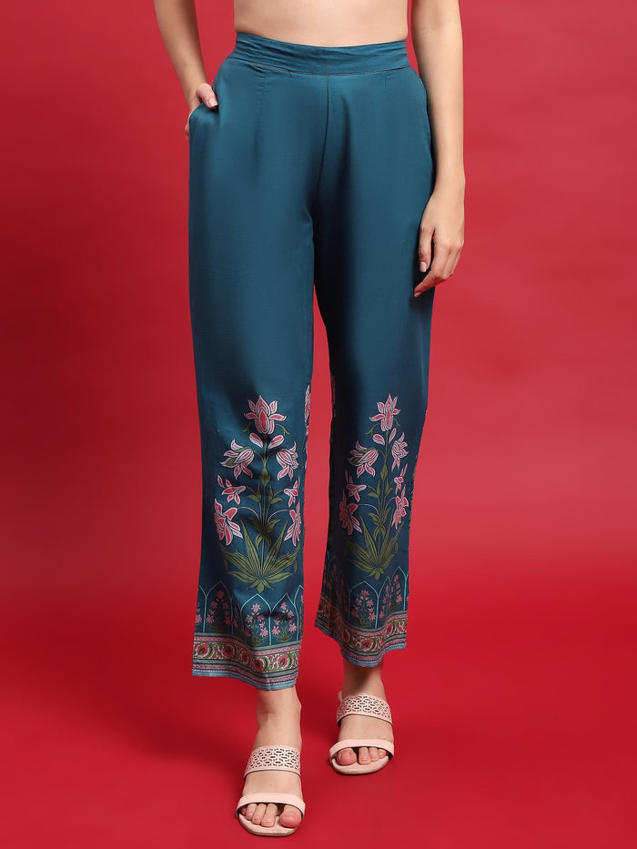 Women Cotton Blue Ornamental Print Kurta Comfort Pant Dupatta.