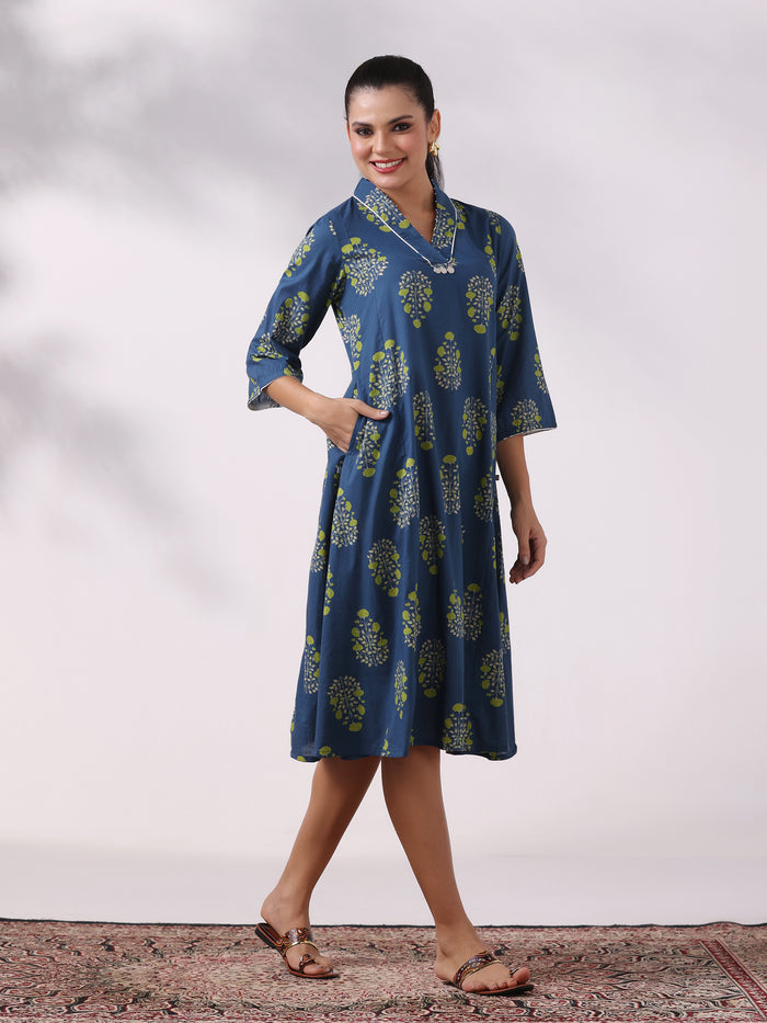 Women Cotton Blue Printed Anarkali Kurta