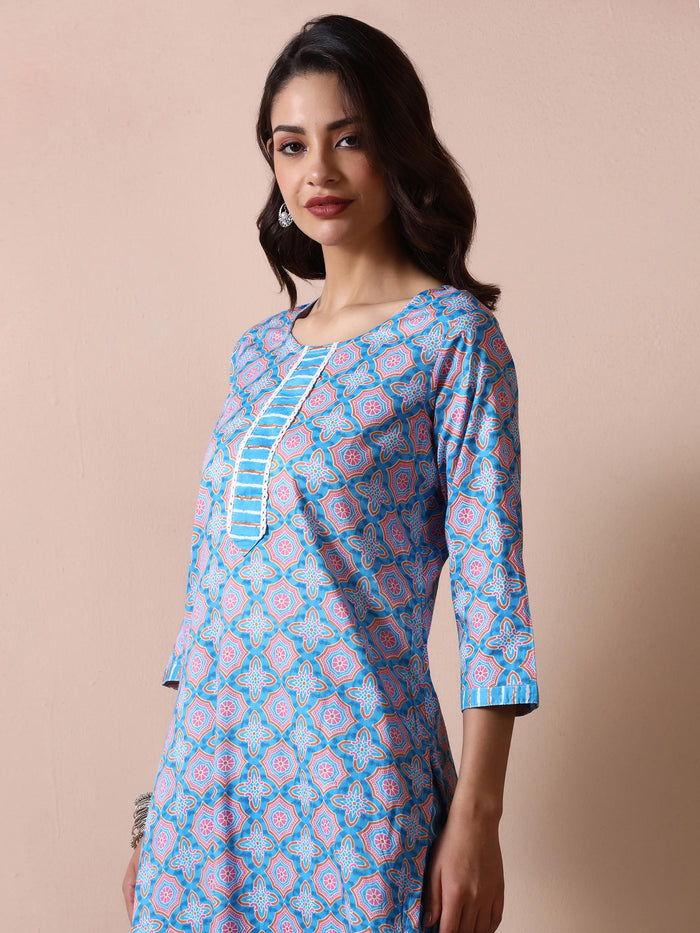 Women Cotton Blue Printed Kurta Trouser With Dupatta.