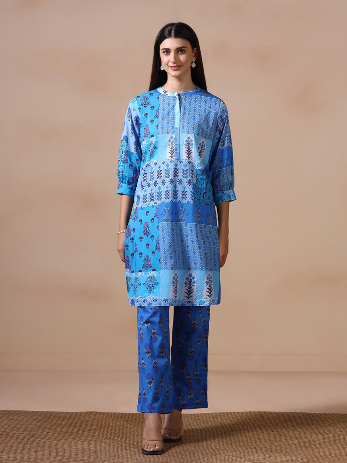 Women Cotton Blue Printed Kurta With Comfort Pant.