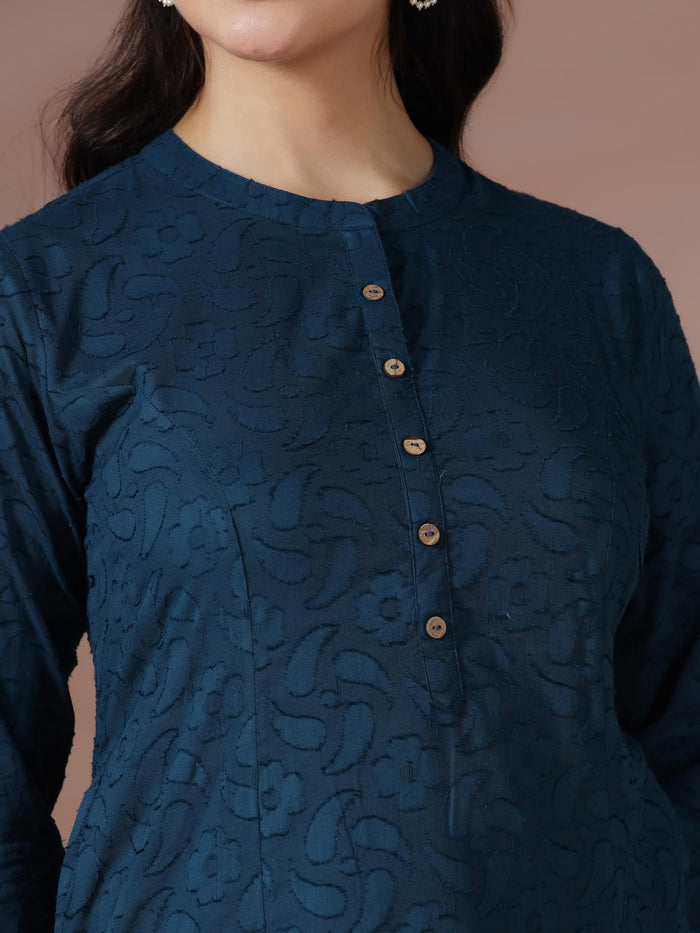 Women Cotton Blue Solid Kurta.