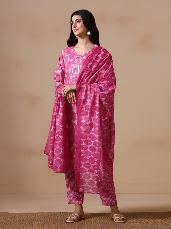 Women Cotton Fuchsia Printed Kurta Trouser Dupatta.
