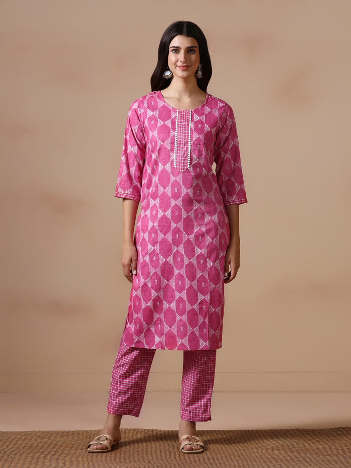 Women Cotton Fuchsia Printed Kurta Trouser Dupatta.