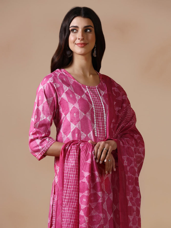 Women Cotton Fuchsia Printed Kurta Trouser Dupatta.