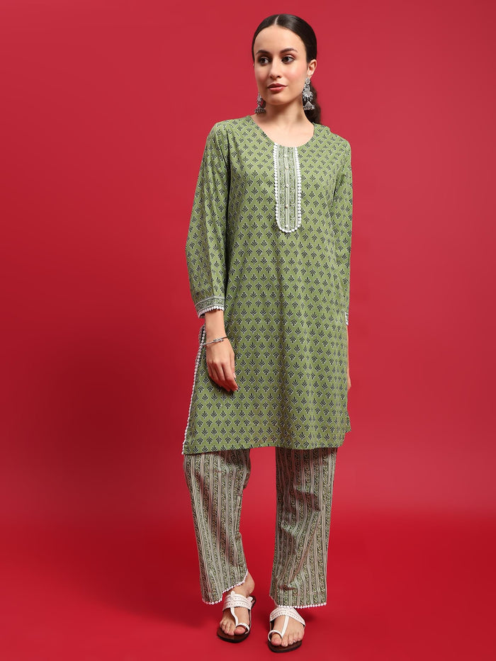 Women Cotton Green Floral Print Kurta With Comfort Pant.