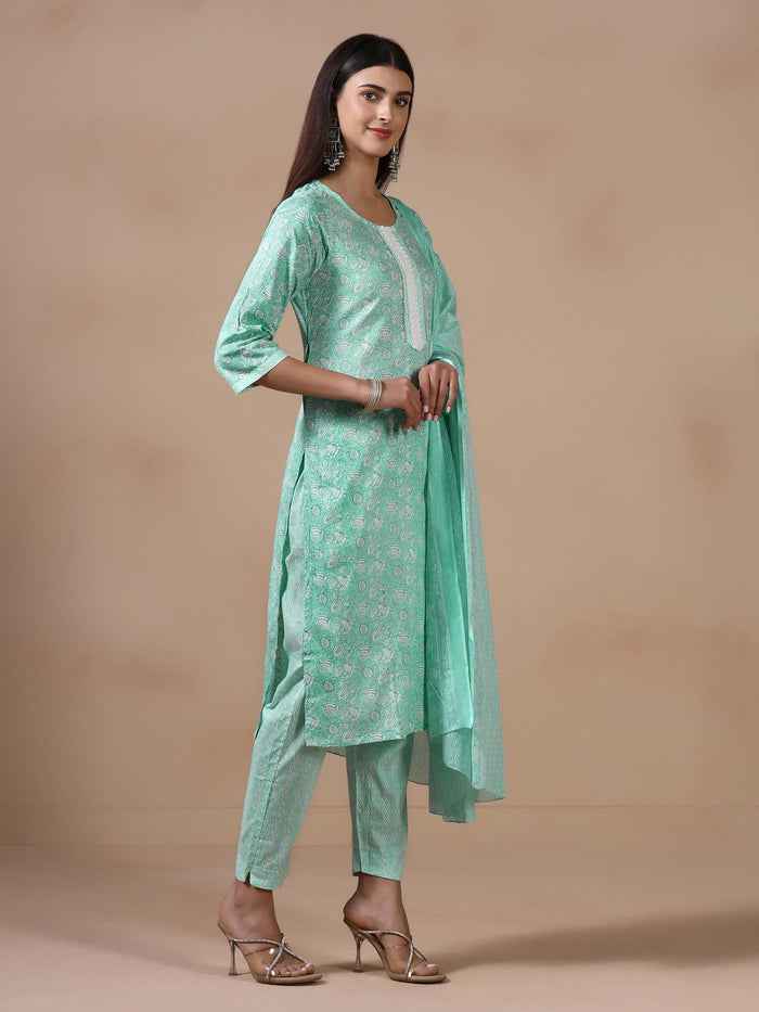 Women Cotton Green Printed Kurta Trouser Dupatta.