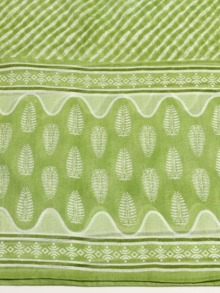 Women Cotton Green Printed Kurta Trouser With Dupatta.