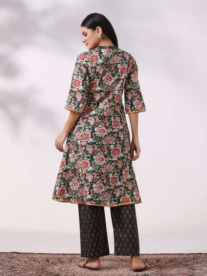 Women Cotton Green Printed Kurta With Comfort Pant