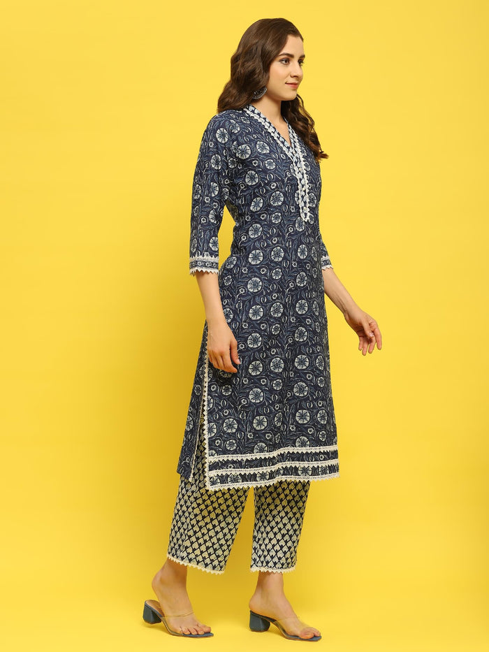 Women Cotton Indigo Floral Print Kurta Trouser Dupatta.