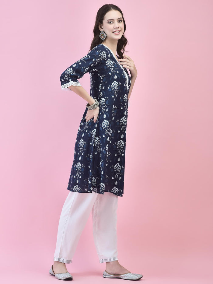 Women Cotton Indigo Floral Print Kurta With Trouser.