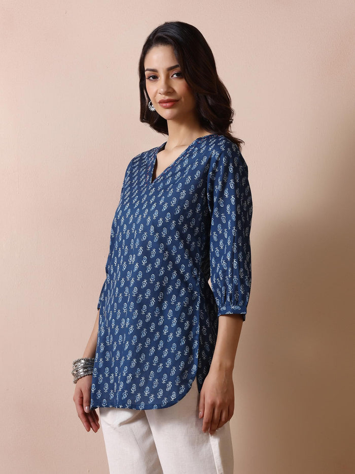 Women Cotton Indigo Printed Tunic.
