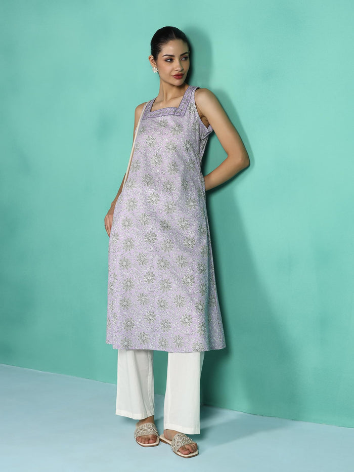 Women Cotton Lilac Floral Print Kurta.