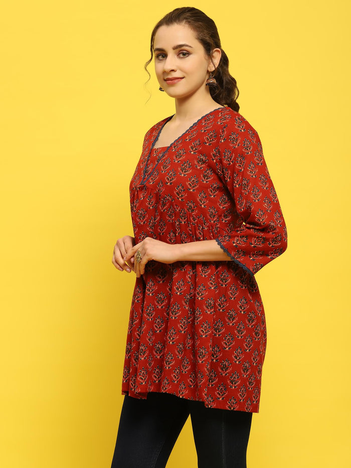 Women Cotton Maroon Floral Print Tunic.
