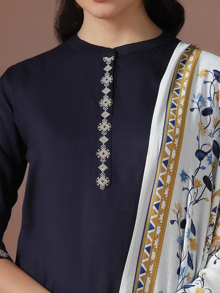 Women Cotton Navy Blue Embroidered Kurta Comfort Pant Dupatta.