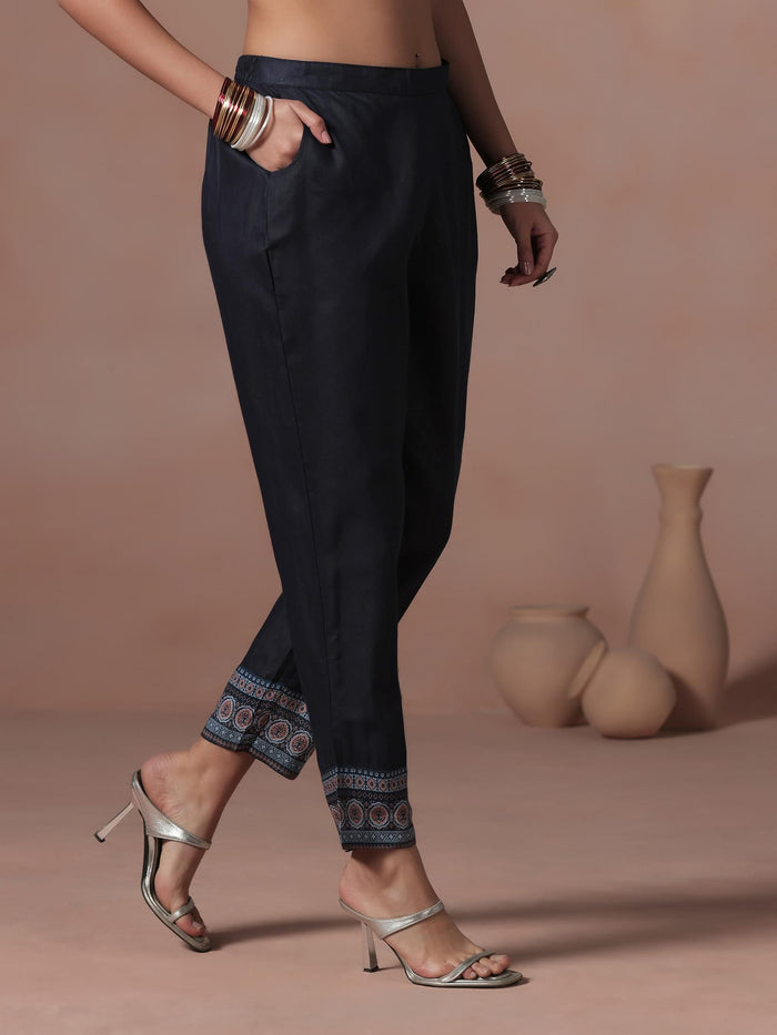 Women Cotton Navy Blue Embroidered Kurta Comfort Pant Dupatta.
