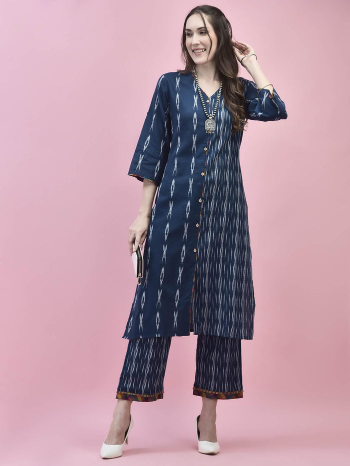 Women Cotton Navy Blue Printed Kurta With Comfort Pant.