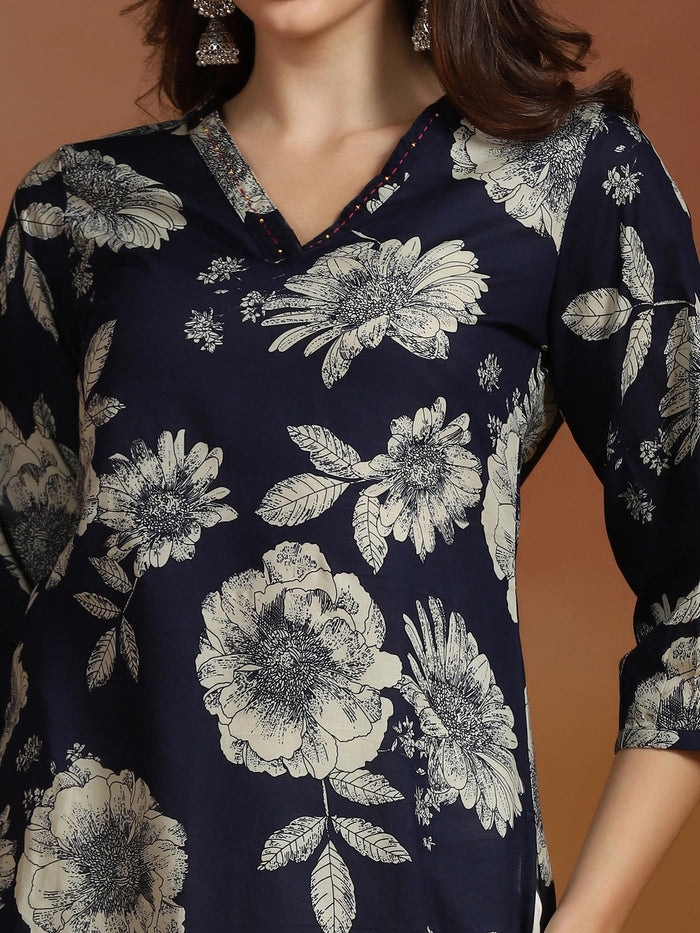 Women Cotton Navy Blue Printed Kurta.